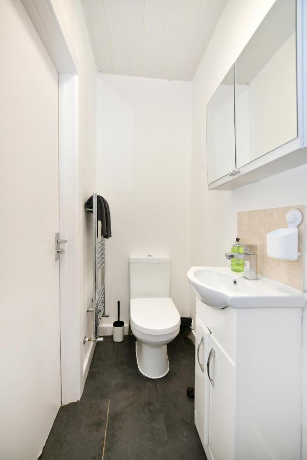 Waylen Street Suites Reading Esterno foto