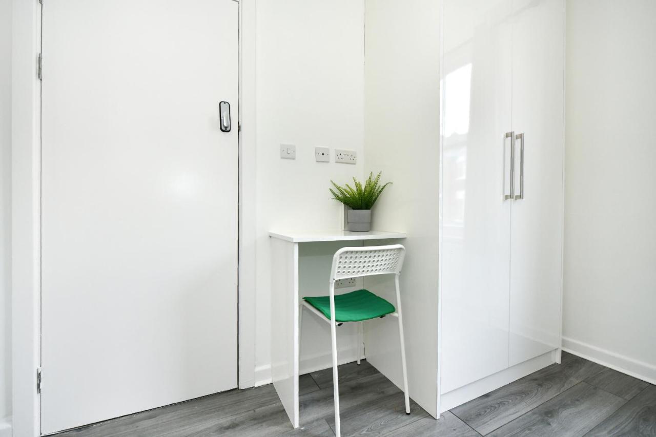 Waylen Street Suites Reading Esterno foto